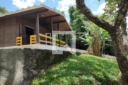 Casa para alugar com 280m², 3 quartos e 2 vagasFachada