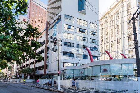 Apartamento para alugar com 65m², 2 quartos e 1 vagaFachada