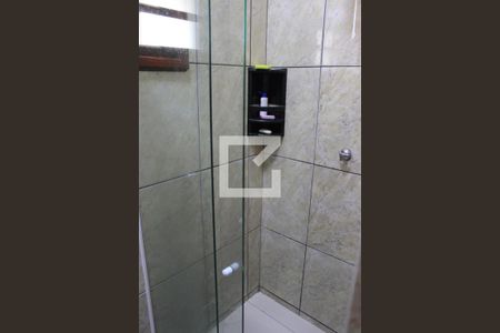 Casa à venda com 400m², 4 quartos e 5 vagasBanheiro da Suíte Casa principal