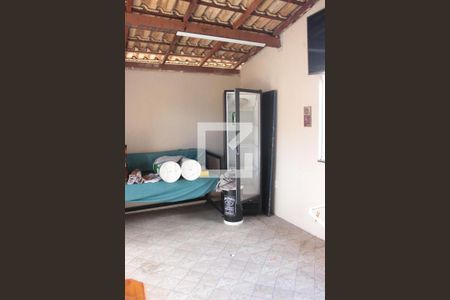 Casa à venda com 400m², 4 quartos e 5 vagasÁrea de Serviço