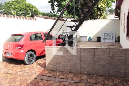 Casa à venda com 400m², 4 quartos e 5 vagasQuintal