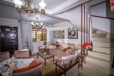 Sala de casa para alugar com 2 quartos, 92m² em Vila Ivone, São Paulo