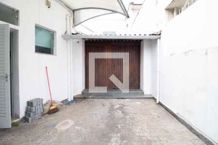 Casa para alugar com 200m², 3 quartos e 8 vagasGaragem