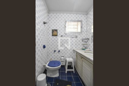 Casa para alugar com 110m², 3 quartos e 2 vagasBanheiro 01