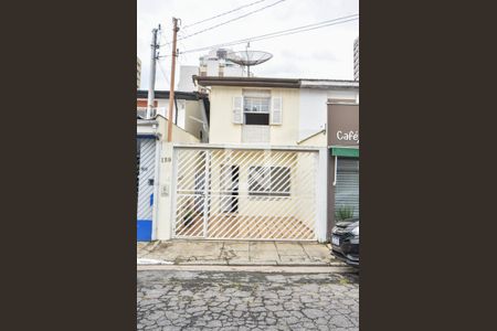 Casa para alugar com 110m², 3 quartos e 2 vagasCasa