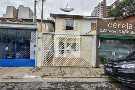 Casa para alugar com 110m², 3 quartos e 2 vagasCasa