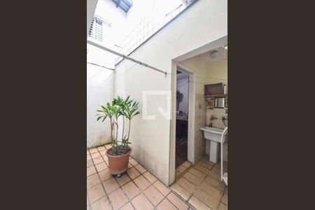 Casa para alugar com 110m², 3 quartos e 2 vagasÁrea Externa