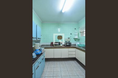 Casa para alugar com 110m², 3 quartos e 2 vagasCozinha