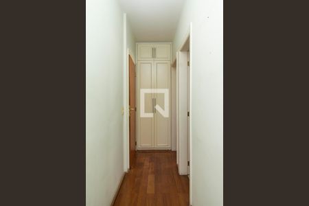 Apartamento à venda com 96m², 3 quartos e 2 vagas Apartamento à venda com 96m², 3 quartos e 2 vagasCorredor