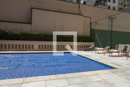 Apartamento à venda com 96m², 3 quartos e 2 vagas Apartamento à venda com 96m², 3 quartos e 2 vagasÁrea comum - Piscina