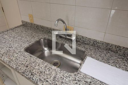 Apartamento à venda com 96m², 3 quartos e 2 vagas Apartamento à venda com 96m², 3 quartos e 2 vagasDetalhe cozinha