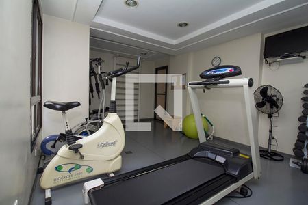 Apartamento à venda com 96m², 3 quartos e 2 vagas Apartamento à venda com 96m², 3 quartos e 2 vagasÁrea comum - Academia