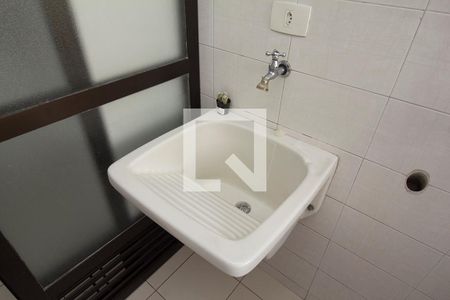 Apartamento à venda com 96m², 3 quartos e 2 vagas Apartamento à venda com 96m², 3 quartos e 2 vagasÁrea de Serviço