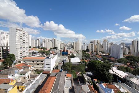 Apartamento à venda com 96m², 3 quartos e 2 vagas Apartamento à venda com 96m², 3 quartos e 2 vagasVista do Quarto Suíte