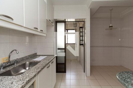 Apartamento à venda com 96m², 3 quartos e 2 vagas Apartamento à venda com 96m², 3 quartos e 2 vagasCozinha