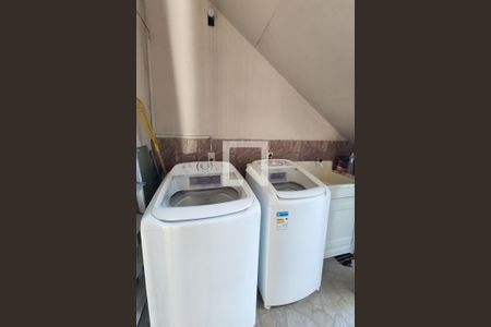 Casa à venda com 312m², 6 quartos e 3 vagasArea de Serviço