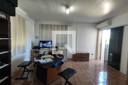 Casa à venda com 312m², 6 quartos e 3 vagasEscritório