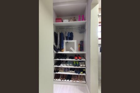 Casa à venda com 312m², 6 quartos e 3 vagasCloset