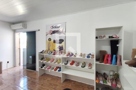 Casa à venda com 312m², 6 quartos e 3 vagasEscritório