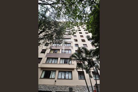 Apartamento à venda com 110m², 3 quartos e sem vaga Apartamento à venda com 110m², 3 quartos e sem vagaFachada