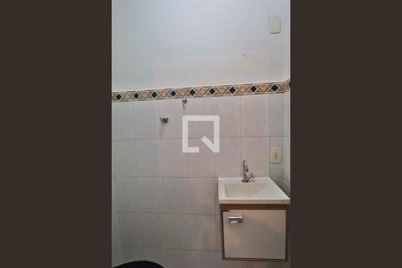 Apartamento à venda com 110m², 3 quartos e sem vaga Apartamento à venda com 110m², 3 quartos e sem vagaLavabo