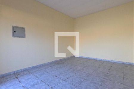 Casa à venda com 110m², 2 quartos e 2 vagasGaragem