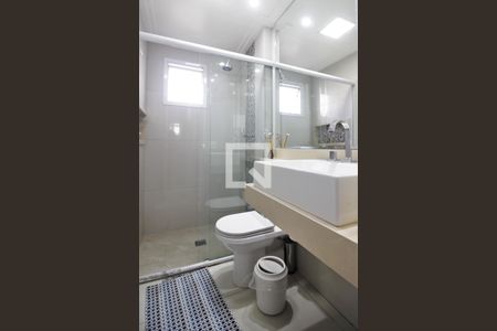 Apartamento à venda com 75m², 2 quartos e 1 vagaBanheiro da suíte