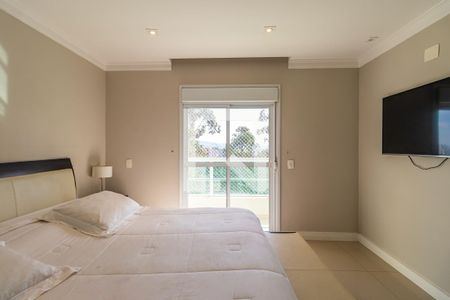 Apartamento para alugar com 202m², 3 quartos e 3 vagasSuíte 3