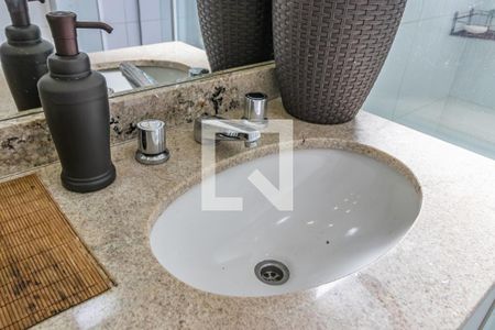 Apartamento para alugar com 202m², 3 quartos e 3 vagasDetalhe do Banheiro da Suíte 3