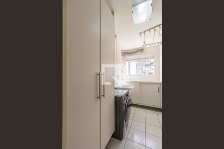 Apartamento para alugar com 202m², 3 quartos e 3 vagasÁrea de Serviço