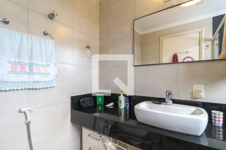 Apartamento à venda com 185m², 3 quartos e 3 vagasBanheiro da Suíte 2