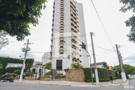 Apartamento à venda com 185m², 3 quartos e 3 vagasFachada
