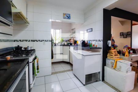 Apartamento à venda com 140m², 3 quartos e 2 vagasCozinha