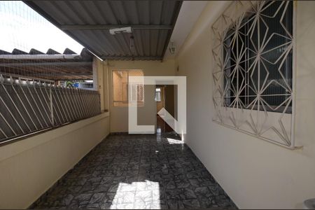 Apartamento à venda com 90m², 3 quartos e sem vagaVaranda