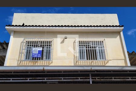 Apartamento à venda com 90m², 3 quartos e sem vaga Apartamento à venda com 90m², 3 quartos e sem vagaFachada