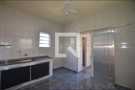 Apartamento à venda com 90m², 3 quartos e sem vagaCozinha