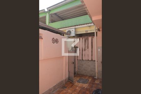 Casa à venda com 55m², 1 quarto e sem vagavaranda