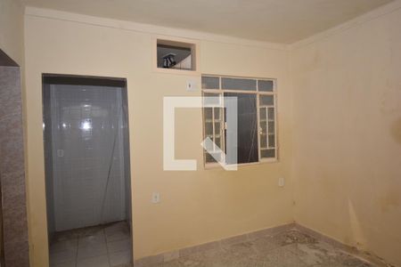 Sala de casa à venda com 1 quarto, 55m² em Irajá, Rio de Janeiro