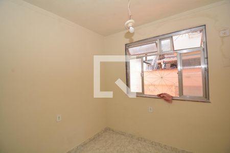 Quarto de casa à venda com 1 quarto, 55m² em Irajá, Rio de Janeiro