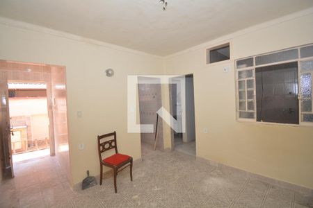 Sala de casa à venda com 1 quarto, 55m² em Irajá, Rio de Janeiro