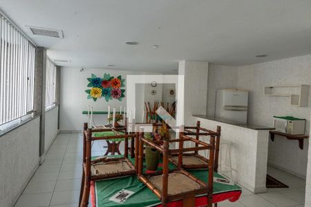 Apartamento à venda com 95m², 2 quartos e 1 vaga Apartamento à venda com 95m², 2 quartos e 1 vagaÁrea comum - Salão de festas