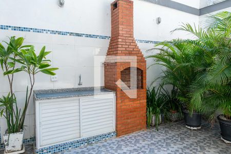 Apartamento à venda com 95m², 2 quartos e 1 vaga Apartamento à venda com 95m², 2 quartos e 1 vagaÁrea comum - Churrasqueira