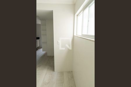 Apartamento à venda com 95m², 2 quartos e 1 vaga Apartamento à venda com 95m², 2 quartos e 1 vagaÁrea de Serviço