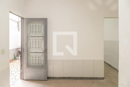 Sala/Cozinha de kitnet/studio para alugar com 1 quarto, 35m² em Vila Ré, São Paulo