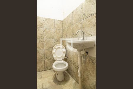 Studio para alugar com 35m², 1 quarto e sem vaga Studio para alugar com 35m², 1 quarto e sem vagaBanheiro