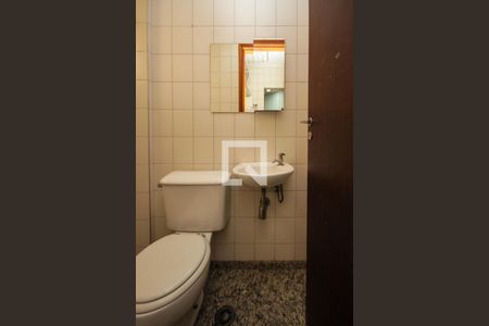 Apartamento à venda com 88m², 3 quartos e 2 vagas Apartamento à venda com 88m², 3 quartos e 2 vagasBanheiro 2