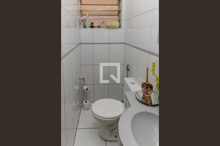 Lavabo de casa à venda com 3 quartos, 130m² em Vila Mazzei, São Paulo