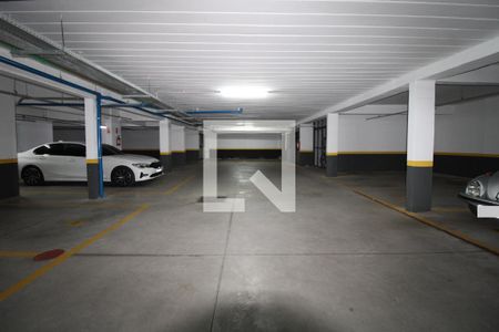 Apartamento à venda com 247m², 3 quartos e 4 vagasÁrea de Manobra