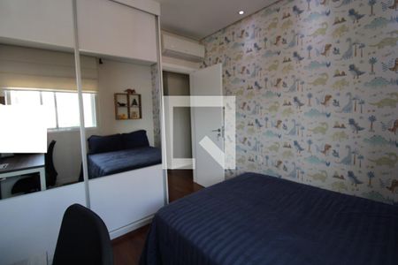 Apartamento à venda com 247m², 3 quartos e 4 vagasQuarto 2 (suíte)