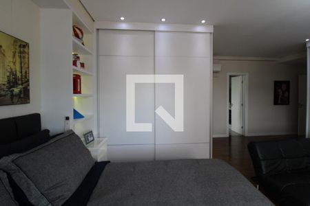 Apartamento à venda com 247m², 3 quartos e 4 vagasQuarto 3 (suíte)